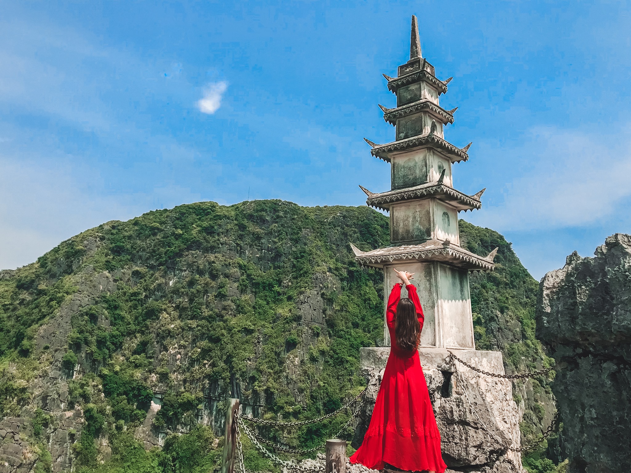 4-Day Northern Vietnam Private Tour Led By Women | Ha Long Bay & Sapa